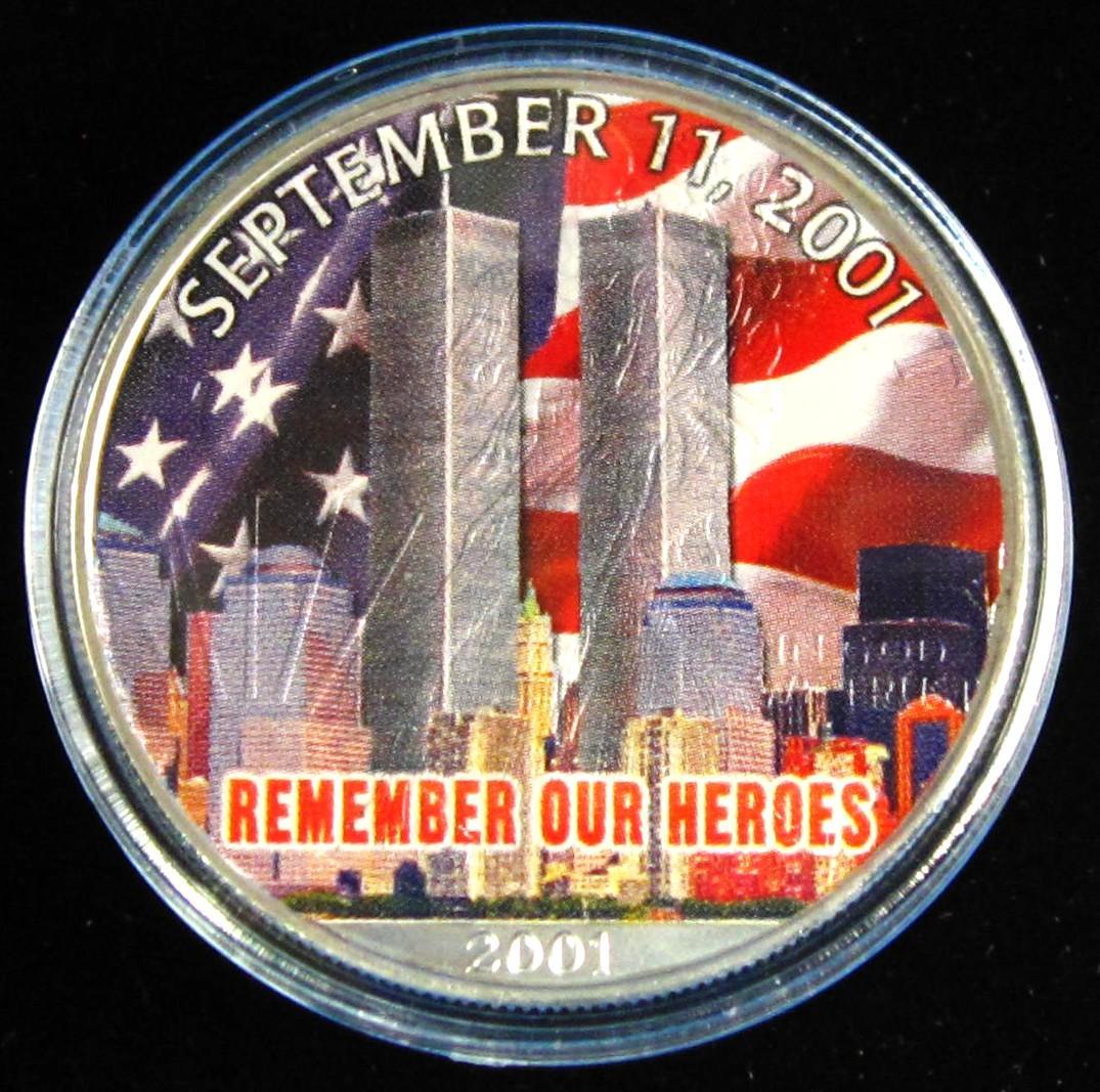 ０１年　カラー　アメリカンシルバーイーグル　１オンス１ドル銀貨　ＷＴＣリメンバー