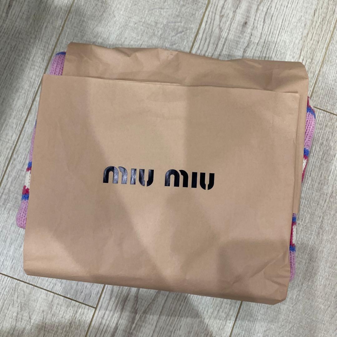 ミュウミュウ　ロゴウールセーターピンク新品