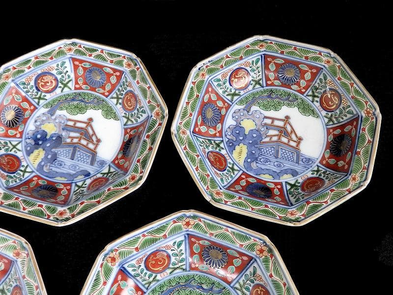 大聖寺伊万里　菊に龍　岩に欄干の図　八角４寸皿　４枚　D702AS-fbho