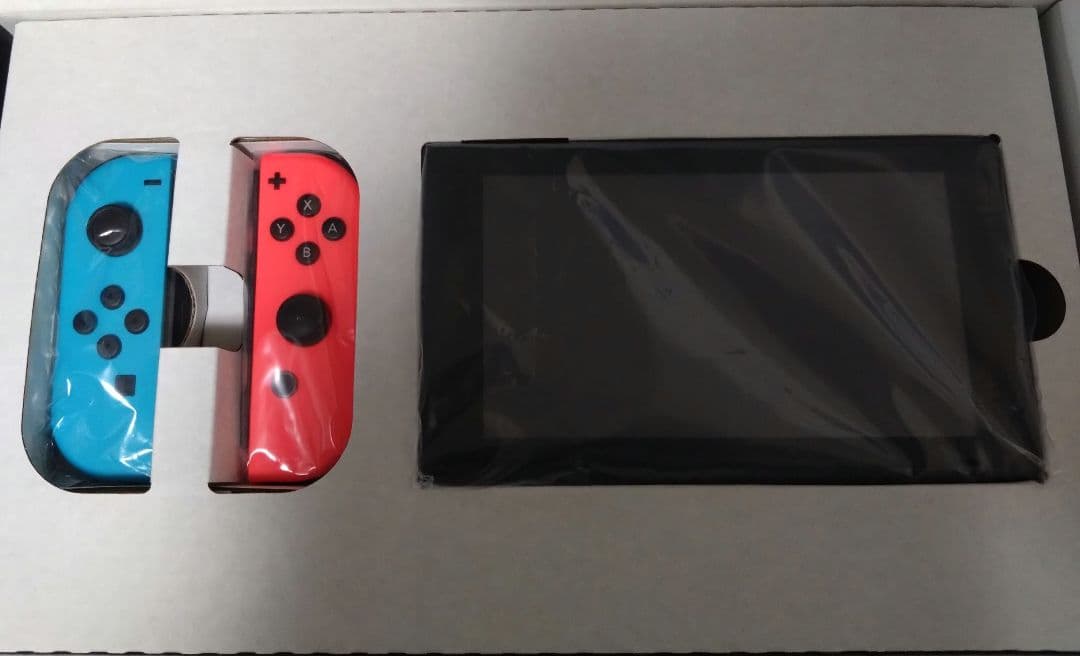 Nintendo Switch 本体 青/赤　箱付き　おまけ付き