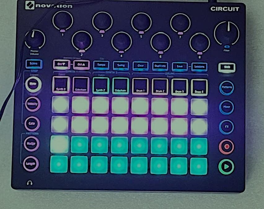 Novation Circuit （無印）