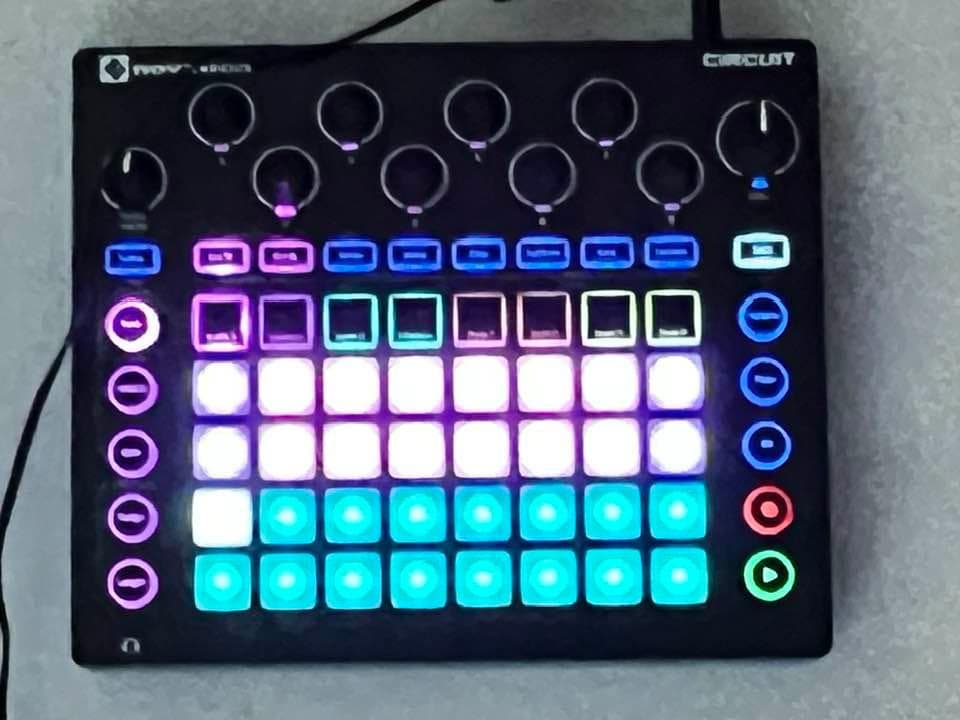 Novation Circuit （無印）