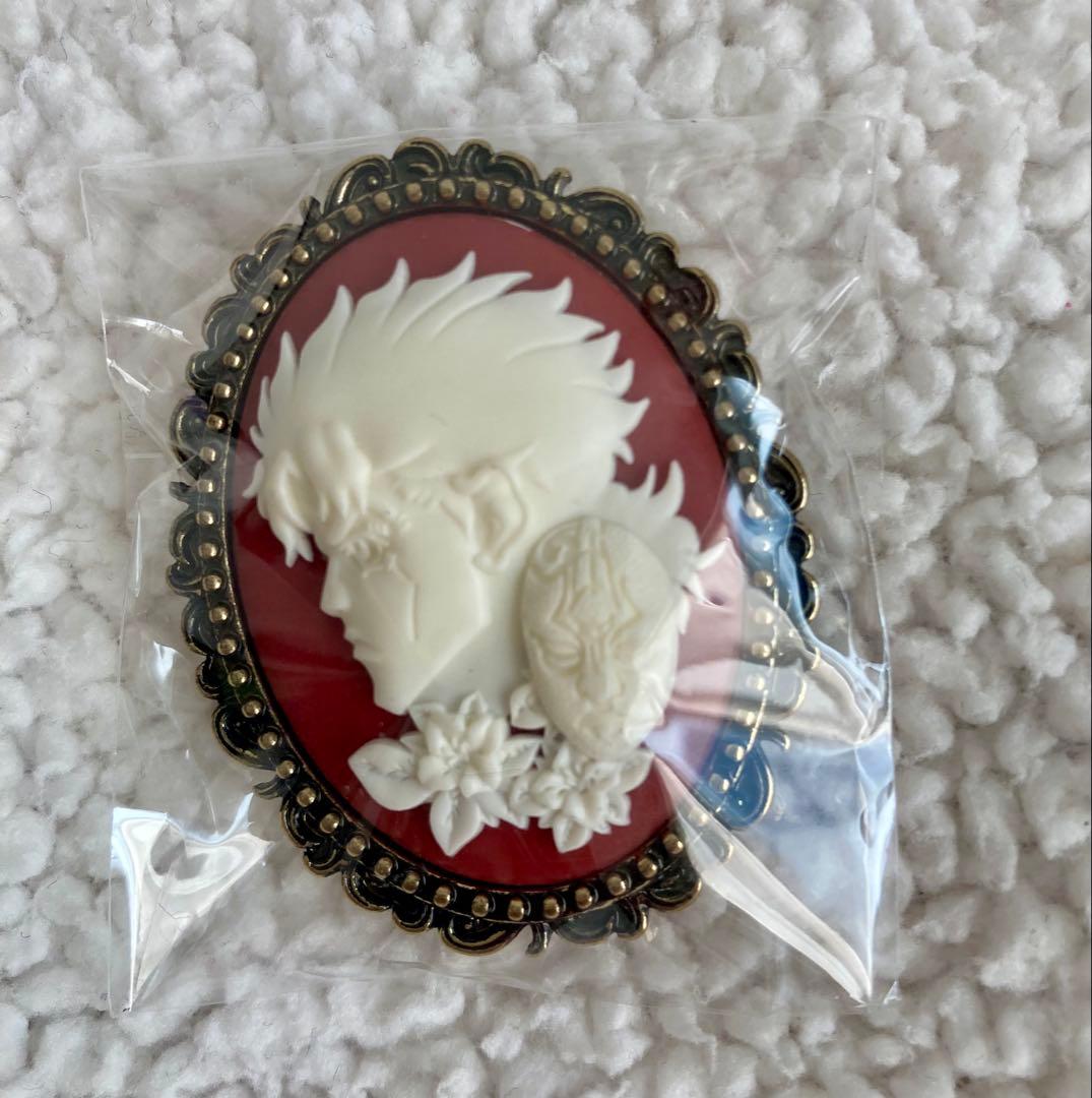 ジョジョの奇妙な冒険　カメオ風ブローチ　7個セット