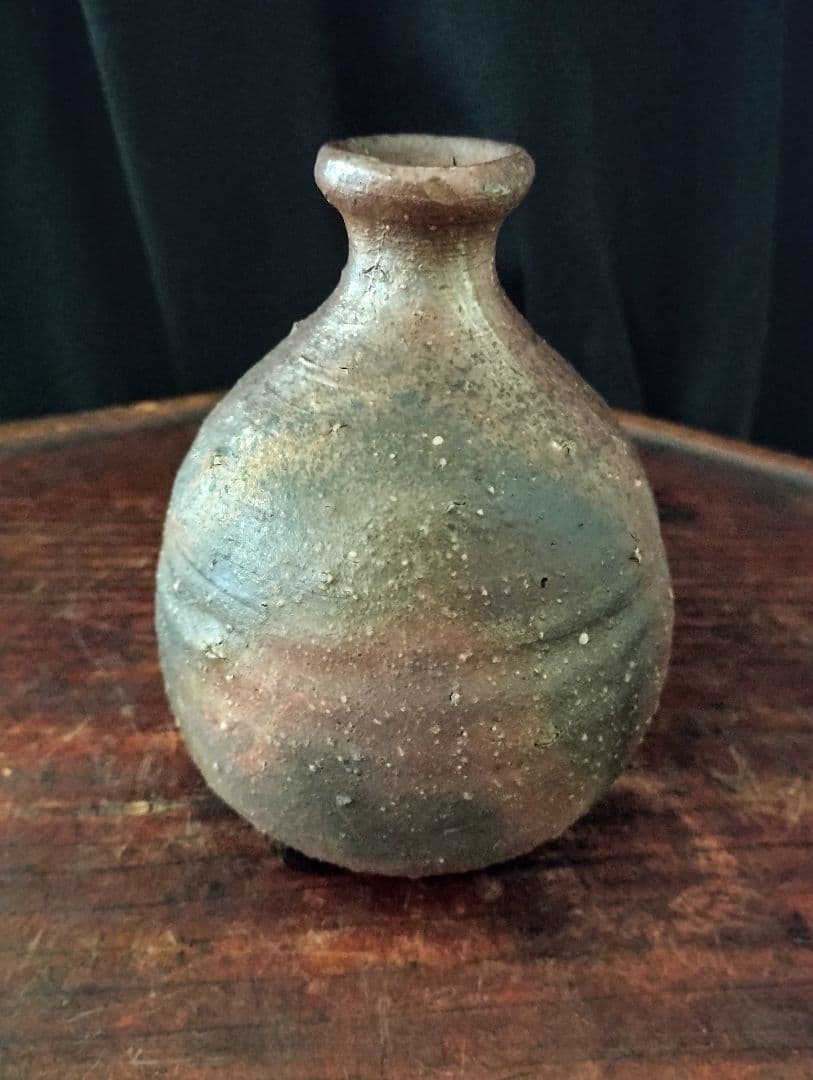 酒器の神様　中村六郎　備前　徳利