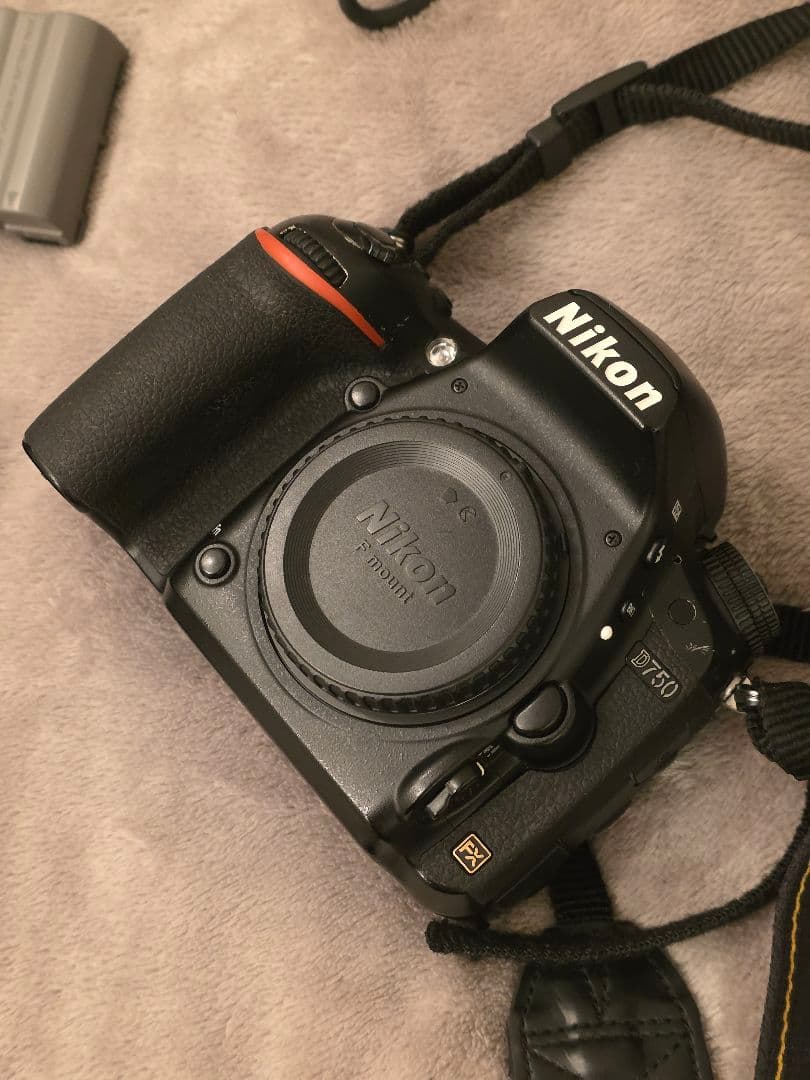 Nikon D750 デジタル一眼レフカメラ おまけ付き