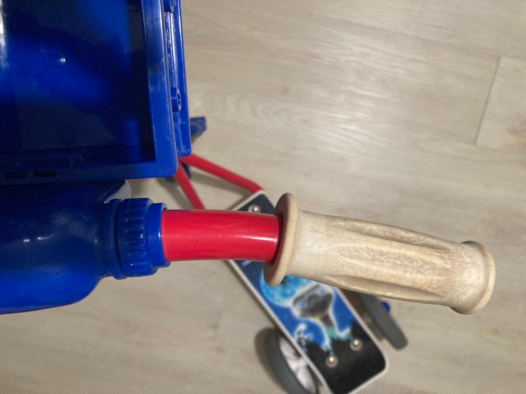 c*e様 レア品　E.T. キックボード