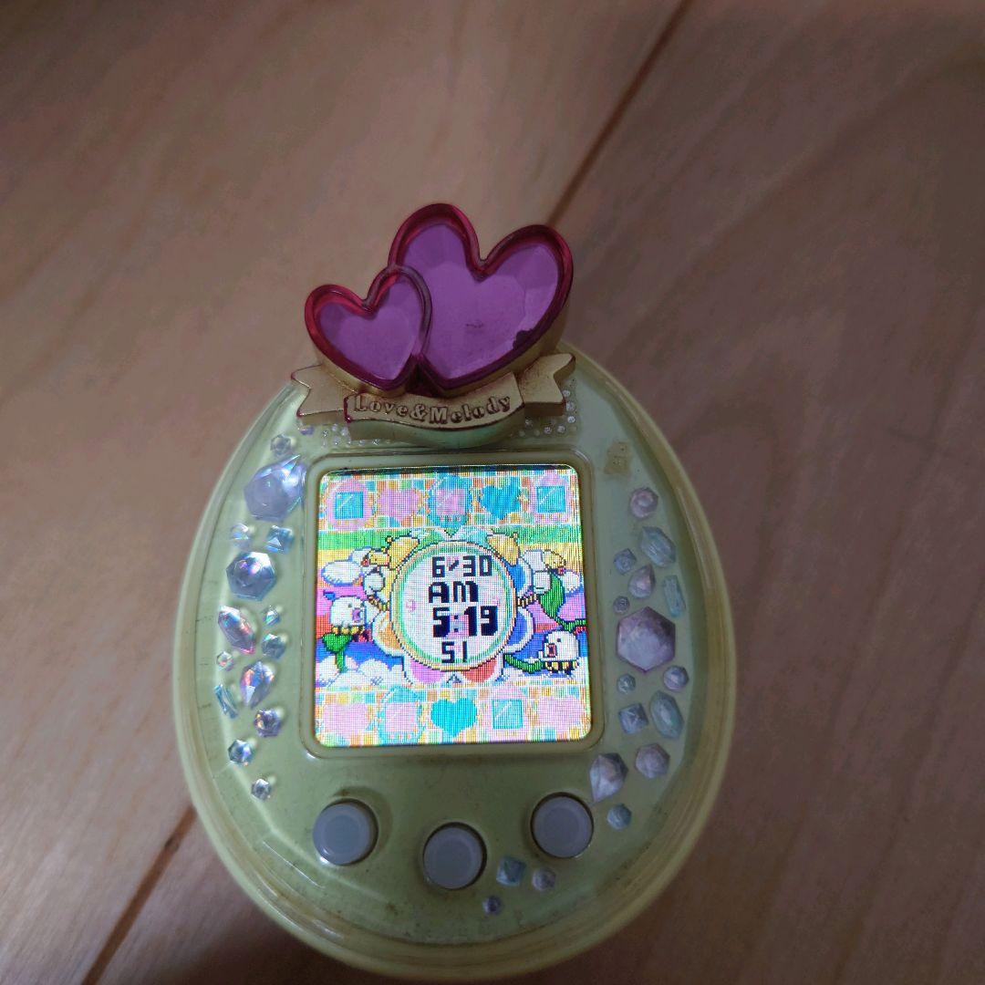 【希少】たまごっち ピース ラブメロ Love&Melody イエロー 黄色