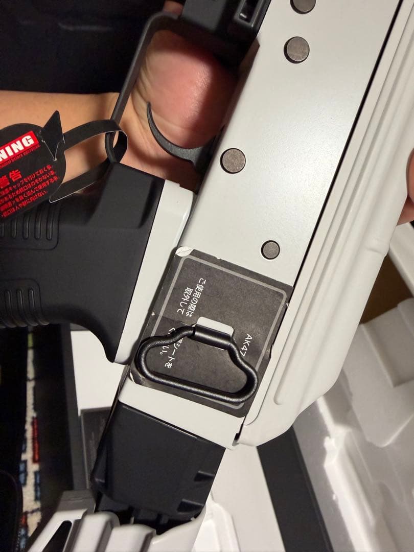 東京マルイ　AKホワイトストーム　次世代電動ガン　マガジン4本　プロサイト付き