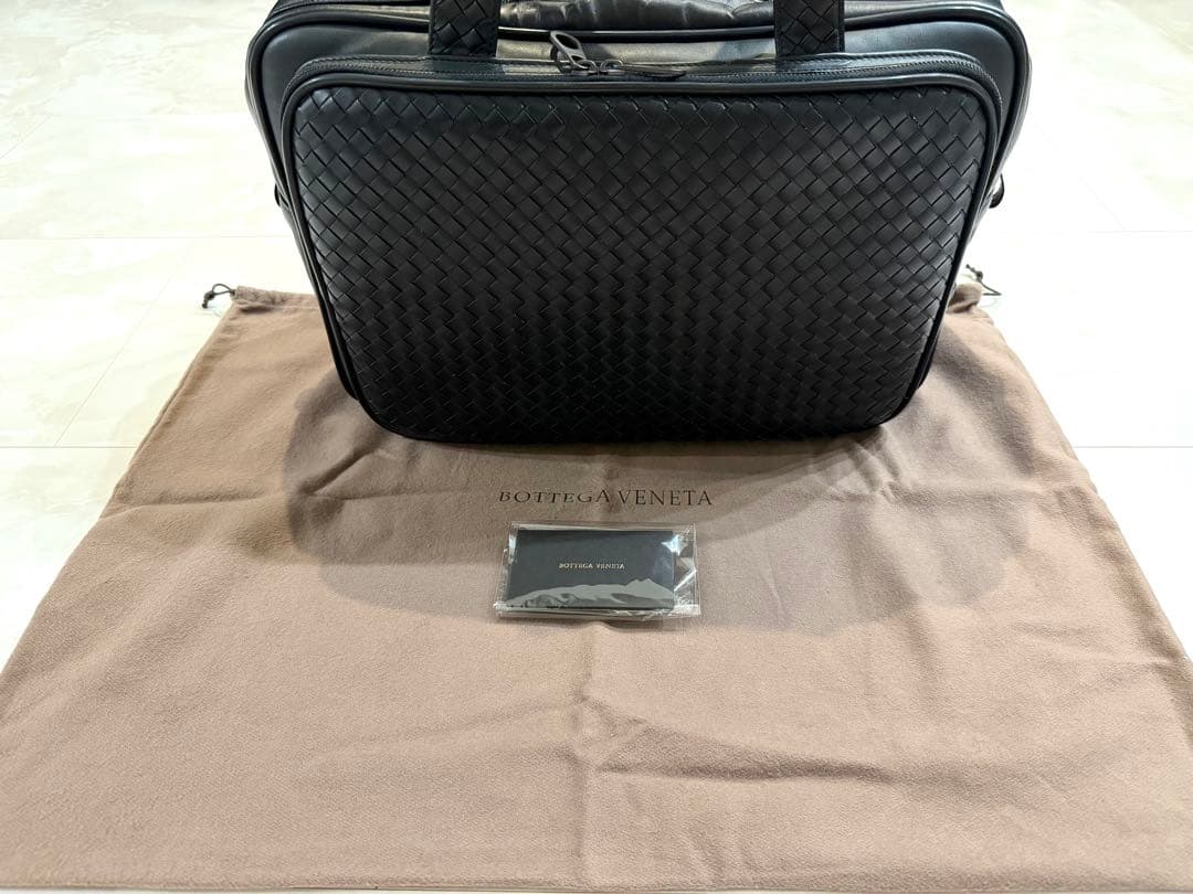 ◻️BOTTEGA VENETA◻️ボッテガヴェネタ◻️イントレチャート黒／希少大◻️