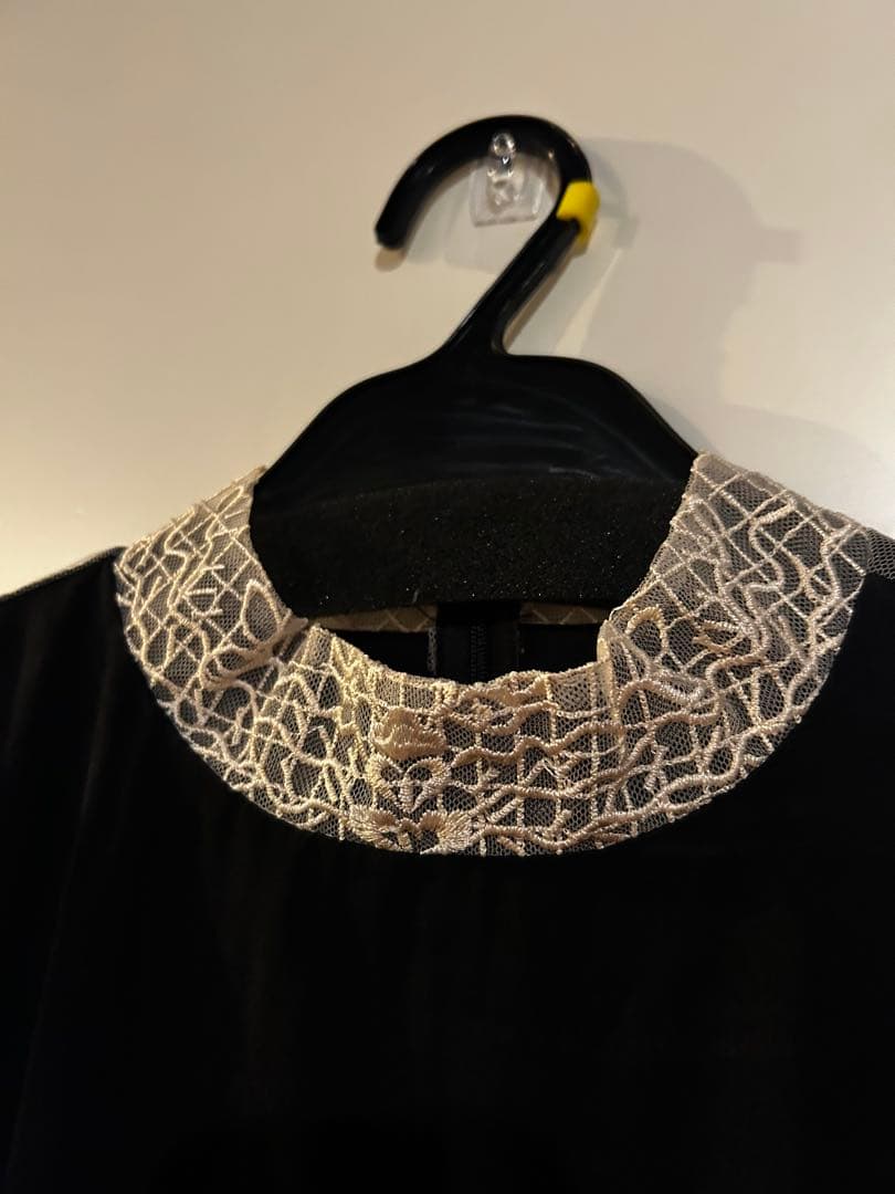 [未使用]etoll. エトル バック刺繍フレアドレス Sサイズ