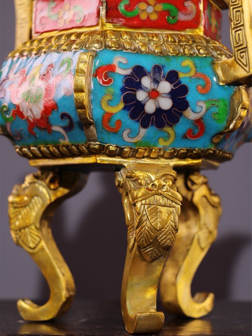 縁起物　文房具　純銅製 景泰藍香炉 三龍足 双耳狻猊蓋炉 掐絲七宝焼　置物美品