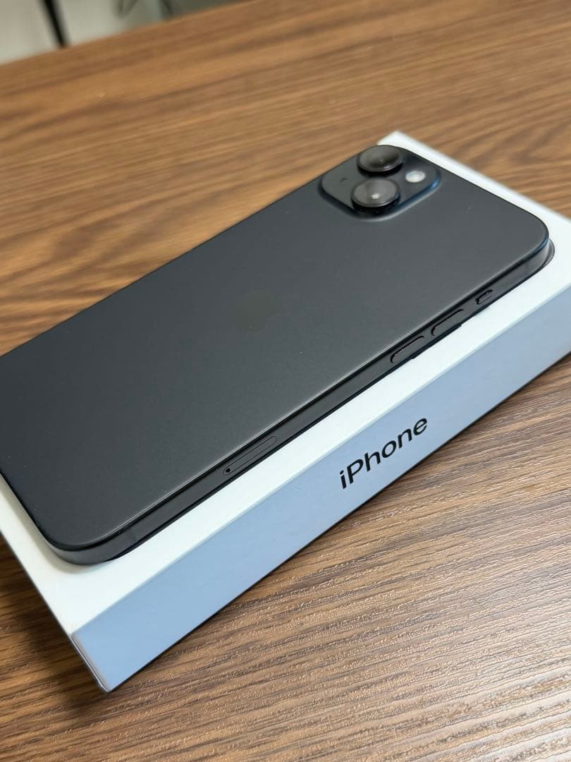 Apple iPhone 15 plus 256GB ブラック 本体