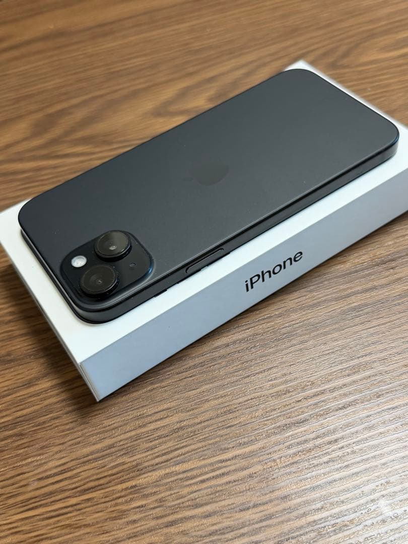 Apple iPhone 15 plus 256GB ブラック 本体