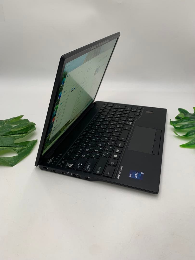 富士通 LIFEBOOK i7-1370P 8GB SSD512