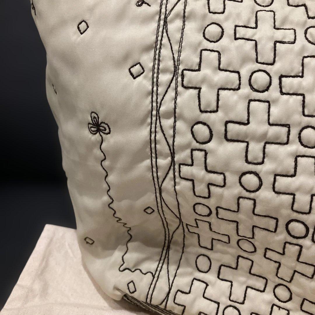 未使用に近い　刺繍　Tamasha タマシャ　TAMASHA イッセイミヤケ
