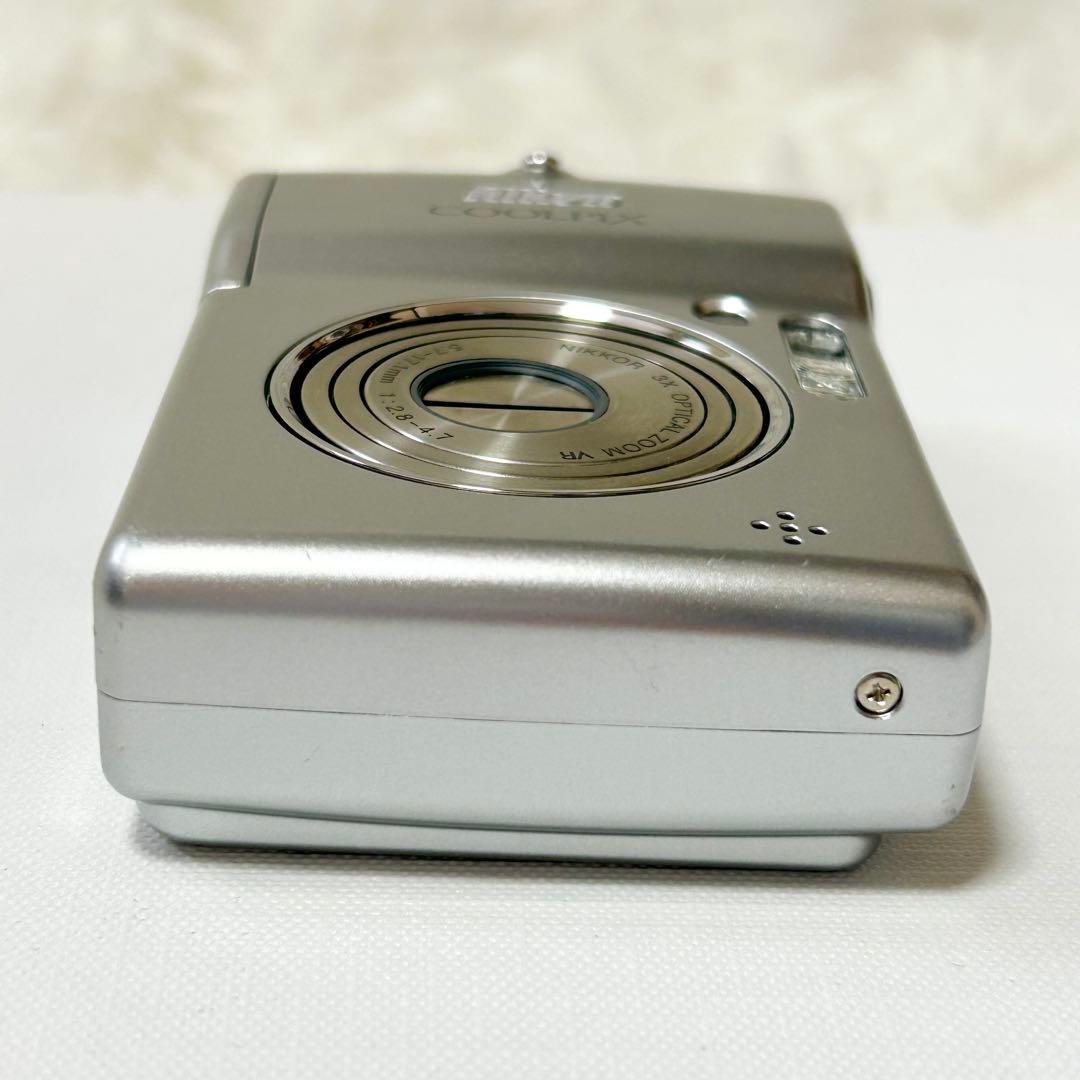 ✨希少✨Nikon COOLPIX L12 デジカメ コンデジ 単三電池式 平成