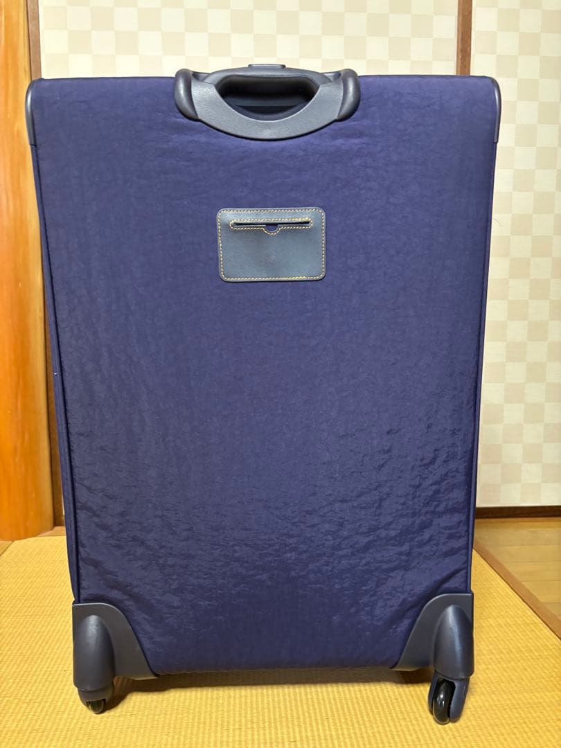 【新品未使用】Kipling キャリーケース Lサイズ