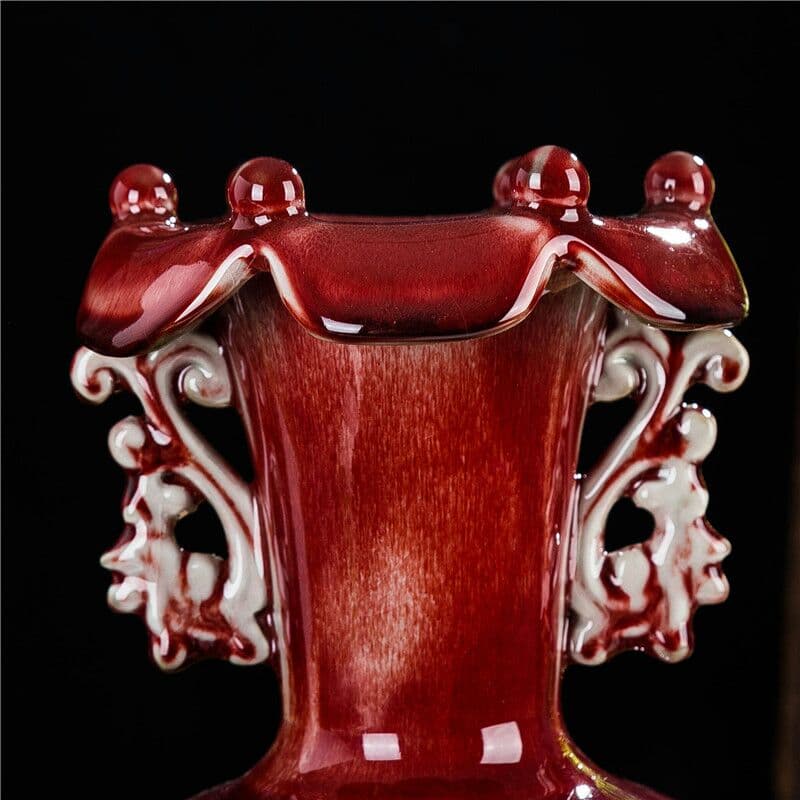 アイディアは古磁器の花瓶の模造品である