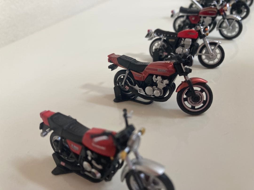 旧車バイクミニチュア 8台セット (おまけ2台)