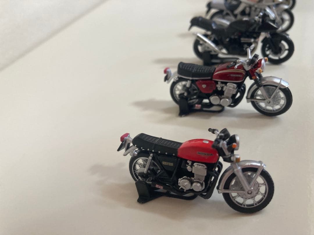 旧車バイクミニチュア 8台セット (おまけ2台)