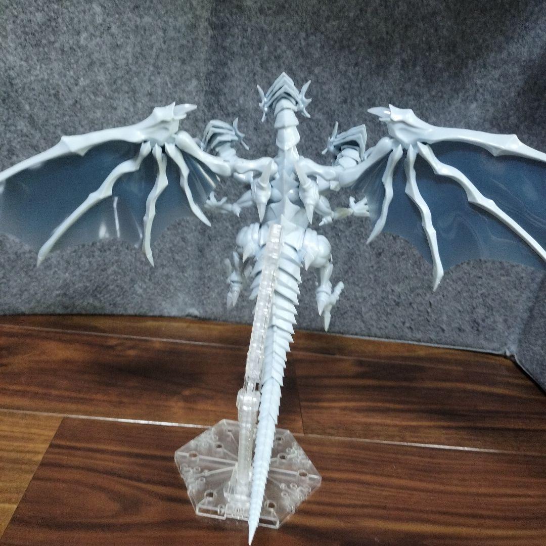 遊戯王　プラモデル　ブルーアイズアルティメットドラゴンとエグゾディア