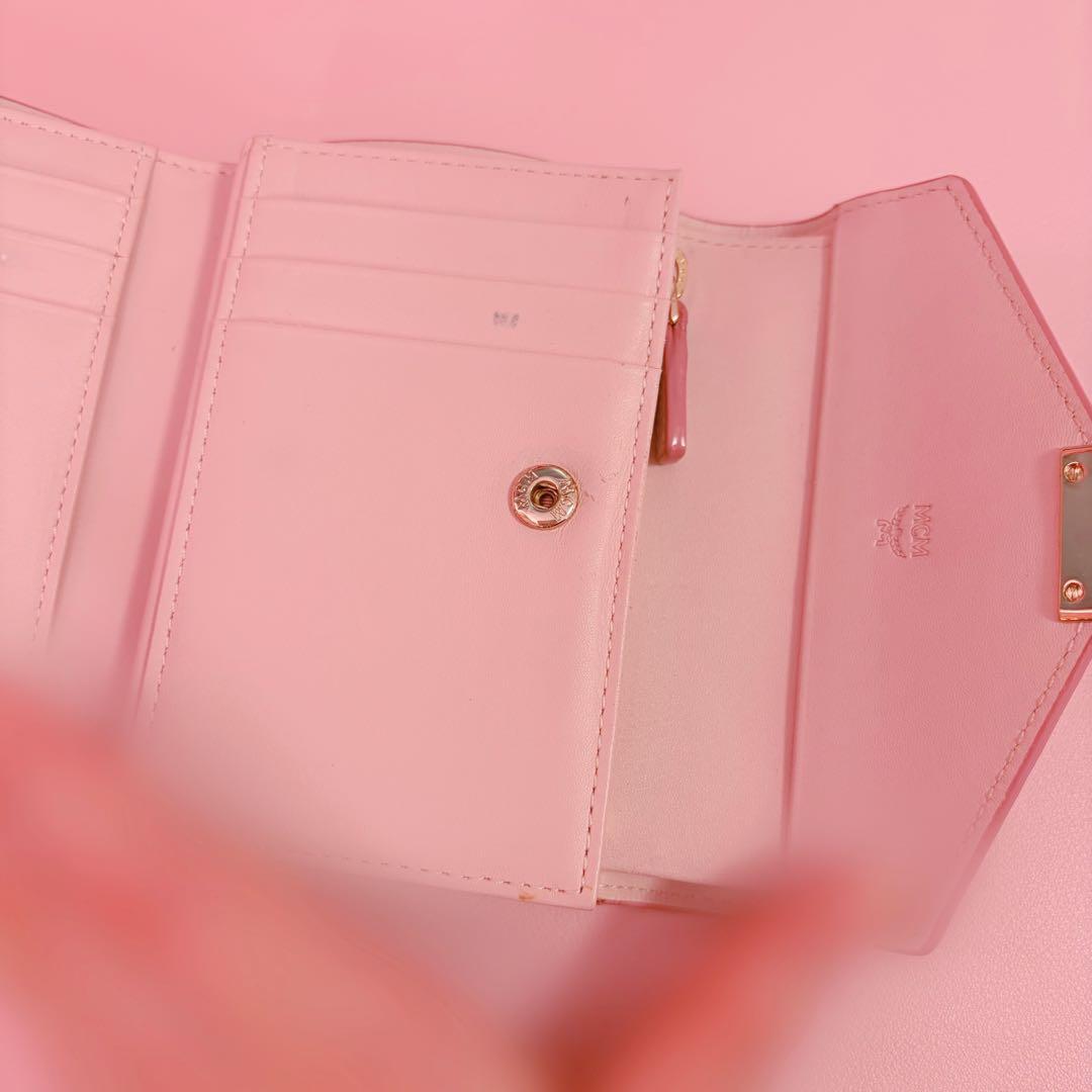 MCM ピンクレザー 三つ折り財布