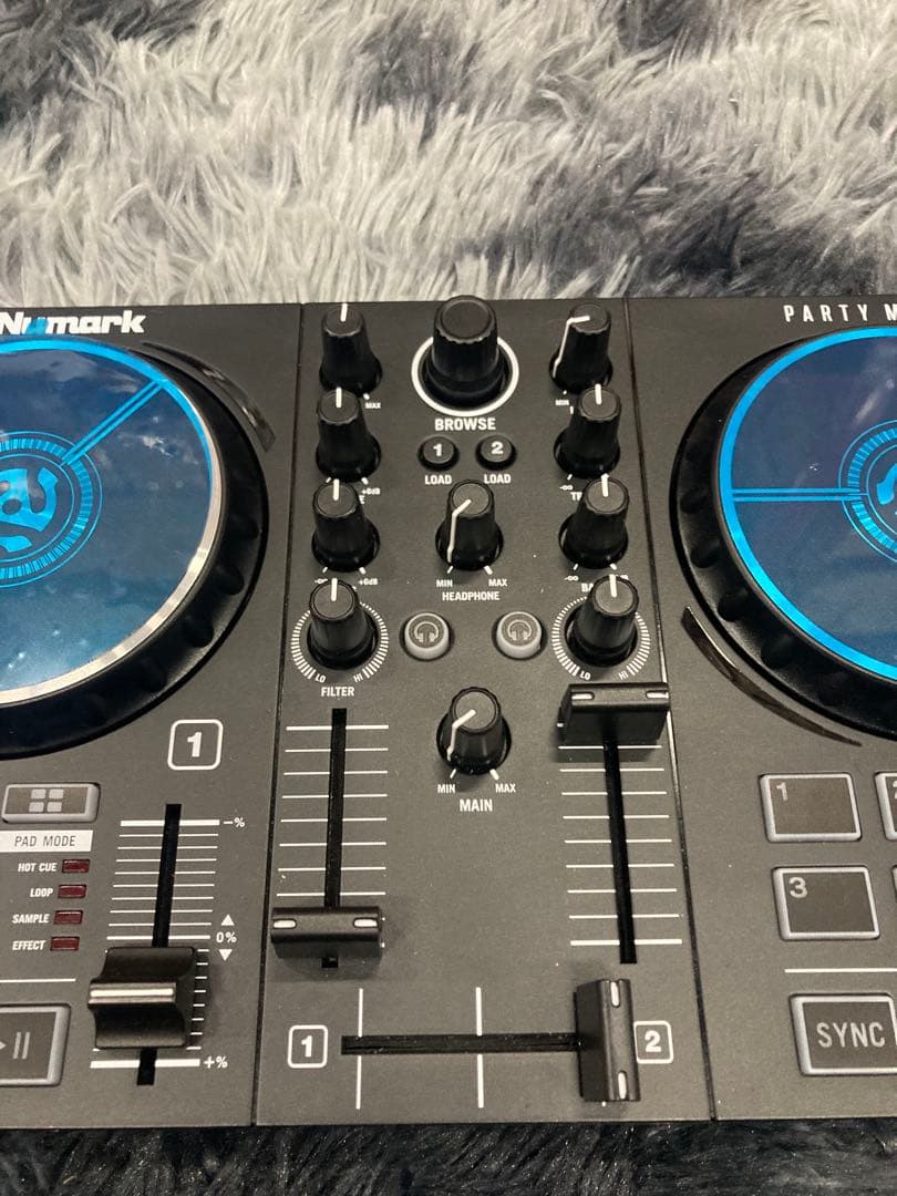 A0105)Numark Party Mix Live DJコントローラー 本体