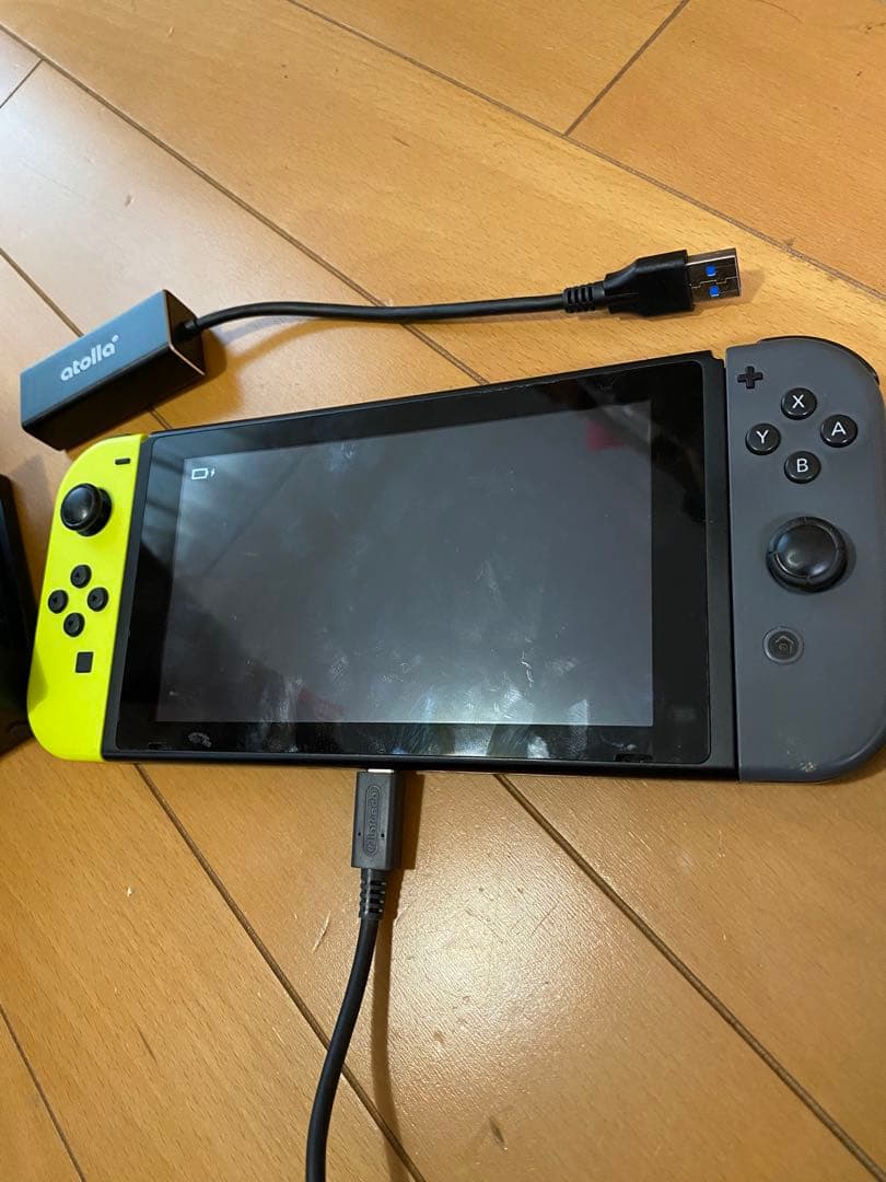 ま*り様 Nintendo Switch 本体 + プロコントローラー2個　ジャ