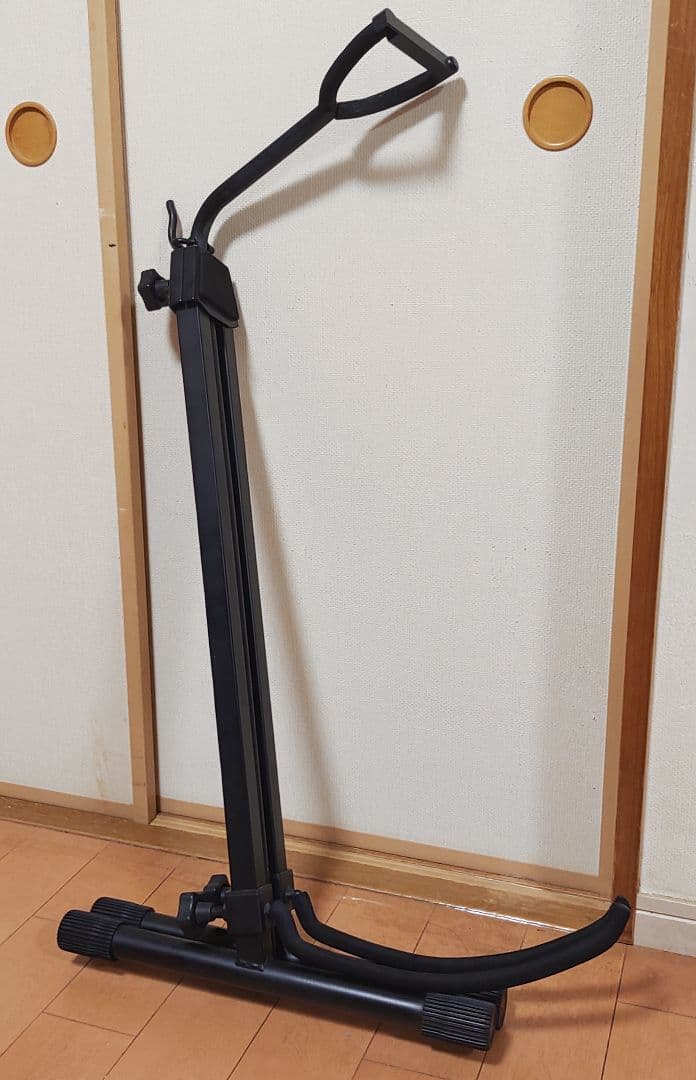 チェロ　コントラバス　スタンド 高さ調整可能