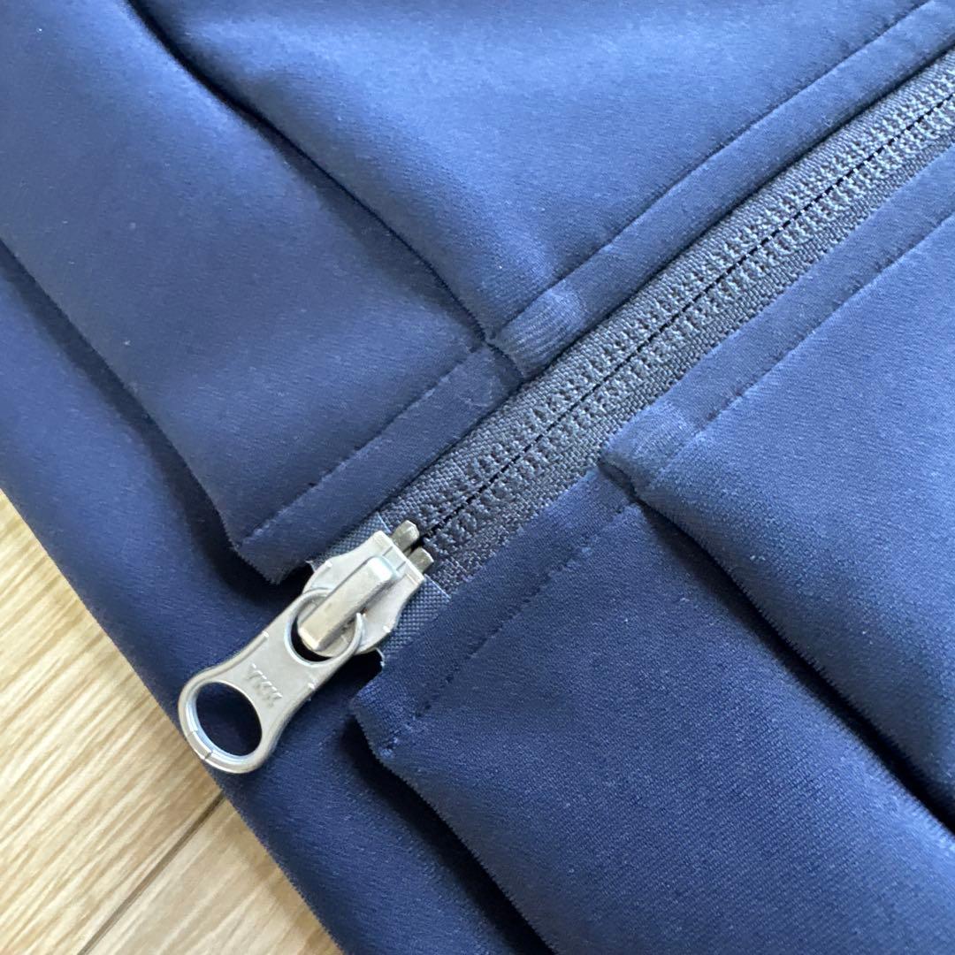 BRIEFING ネイビーパーカー　フード付き　レディース