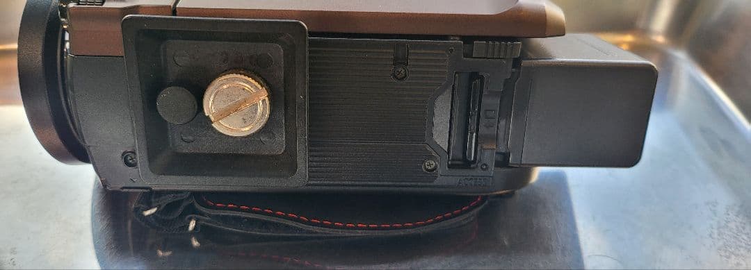 P*o様 Panasonic HC-VX980M 4Kビデオカメラ本体