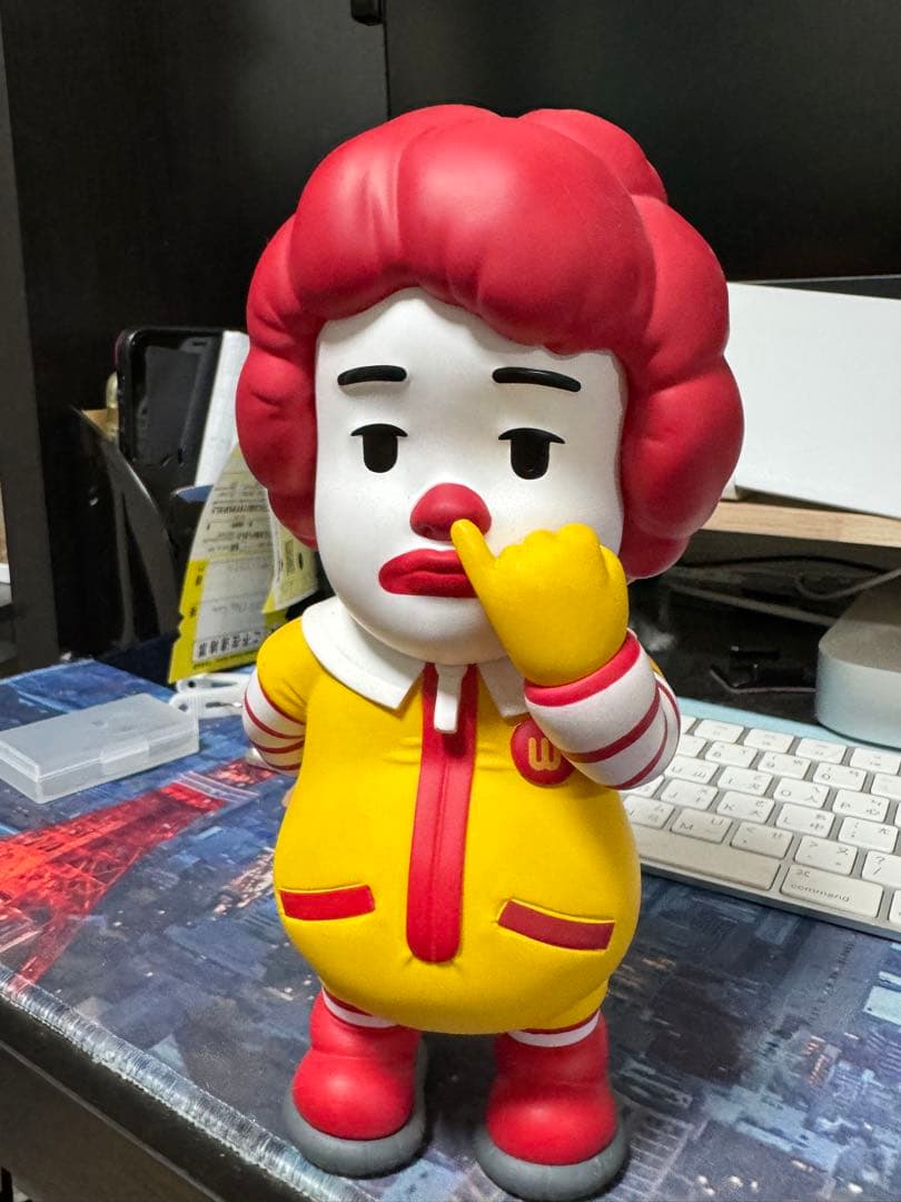 MIGHTY JAXX McDonald's人形