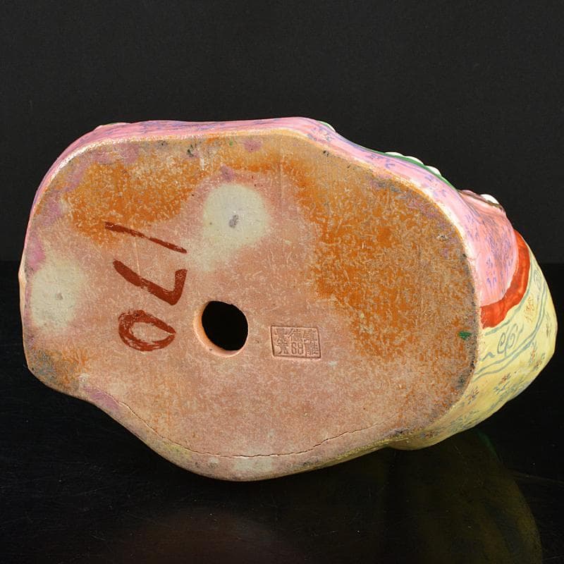 中国　景徳鎮　粉彩　布袋唐子像　置物　V　R7372