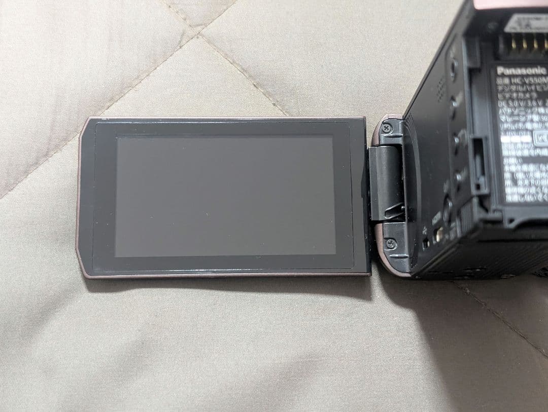 【中古】Panasonic ビデオカメラ HC-V550M（動作確認済み）