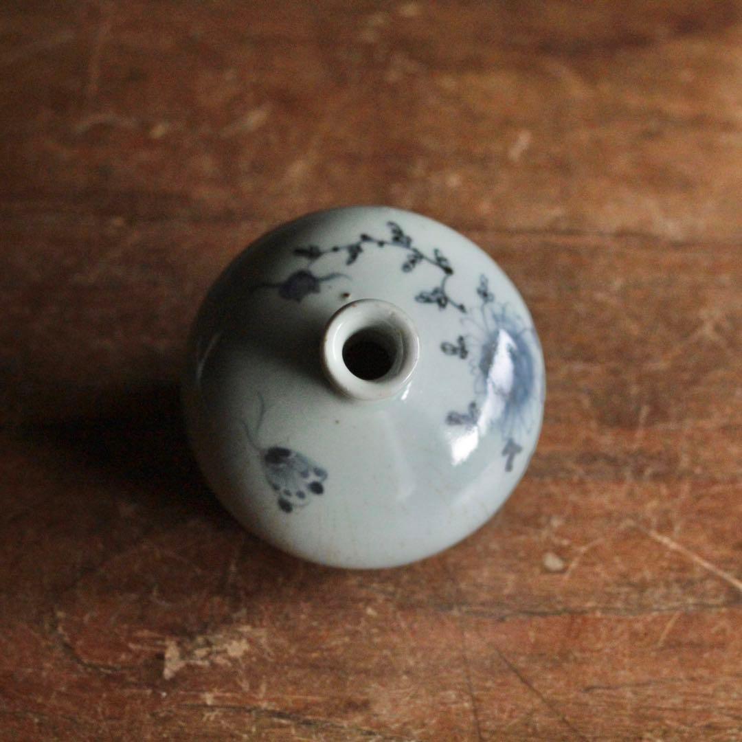 蝶がいる 染付 徳利 古美術 酒器 古道具 アンティーク