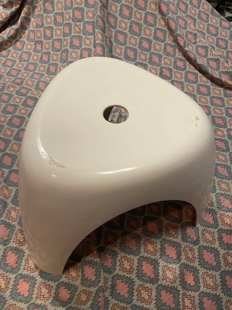 値下げ　エレファントスツール　コトブキチェアー　FRP製