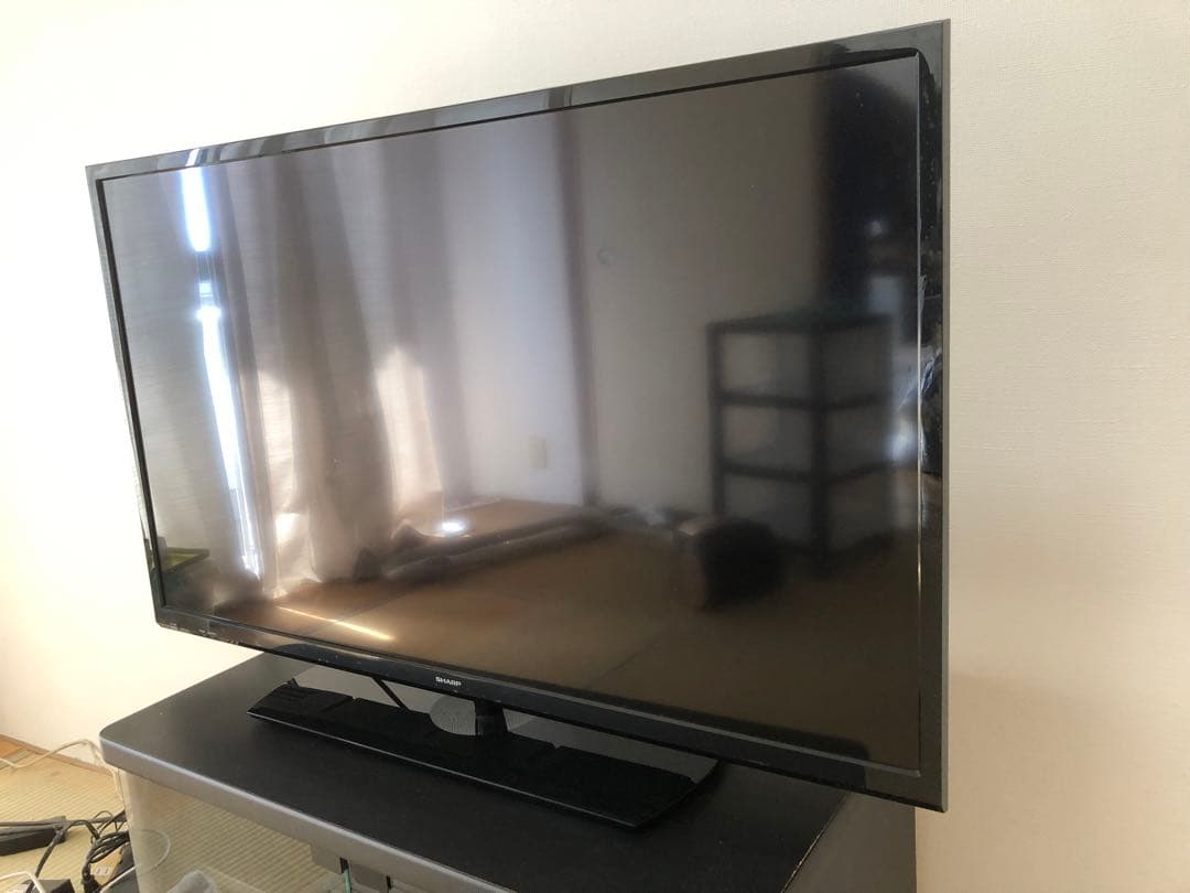 K*M様 SHARP AQUOS 液晶テレビ 本体 リモコン無し