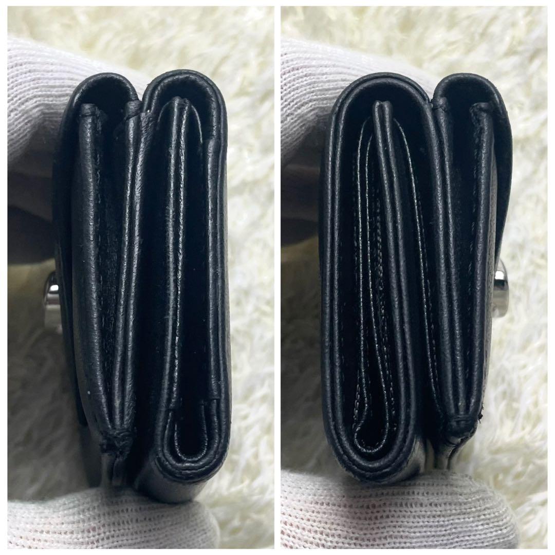 美品 ヴィヴィアンウエストウッド 折財布 ブラック 三つ折り財布 レター型