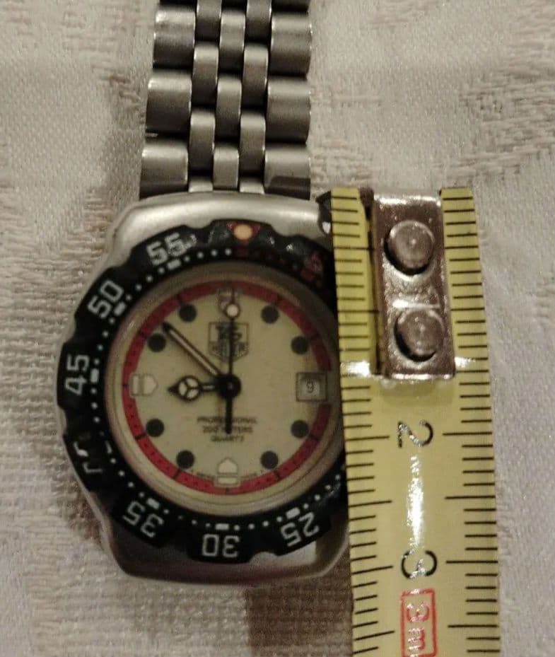 タグホイヤー WA1411 プロフェッショナル 200m クオーツ 腕時計