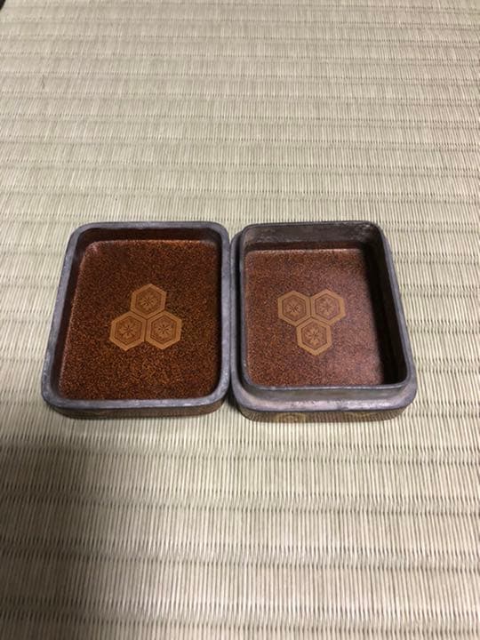 茶道具 香合インテリア 小物 亀甲紋 蒔絵香合 錫 室町時代から江戸時代初期