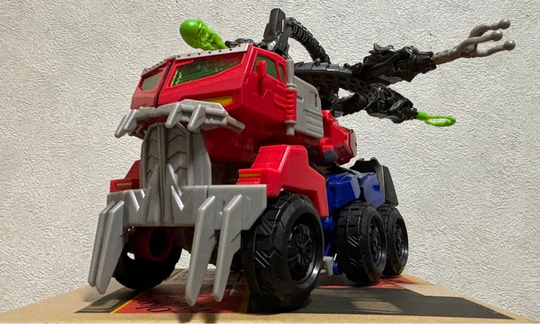 【日本未発売】トランスフォーマー ビーストハンターズ オプティマスプライム