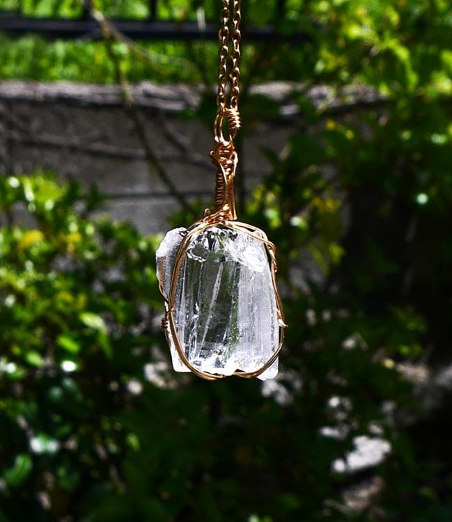 高品質 レムリアンクリスタルピュアレイ ペンダントトップ◇