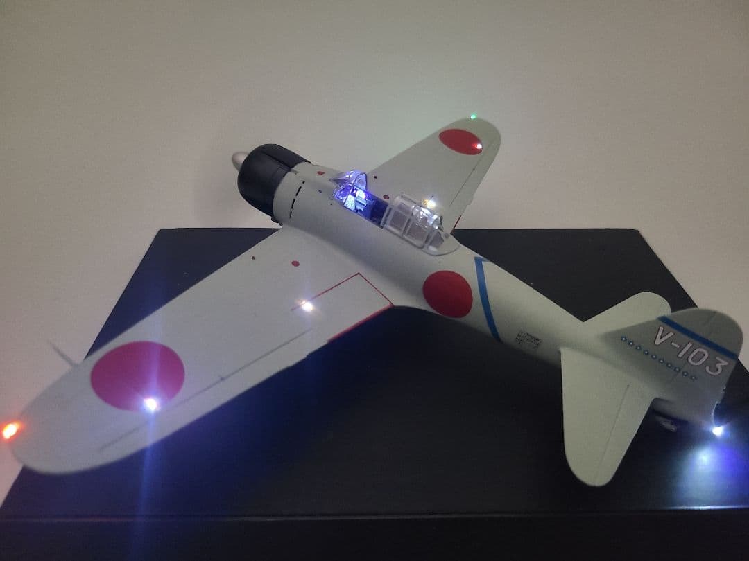 マギウス 零式艦上戦闘機21型 坂井三郎乗機 リアルモーターライズ完成品