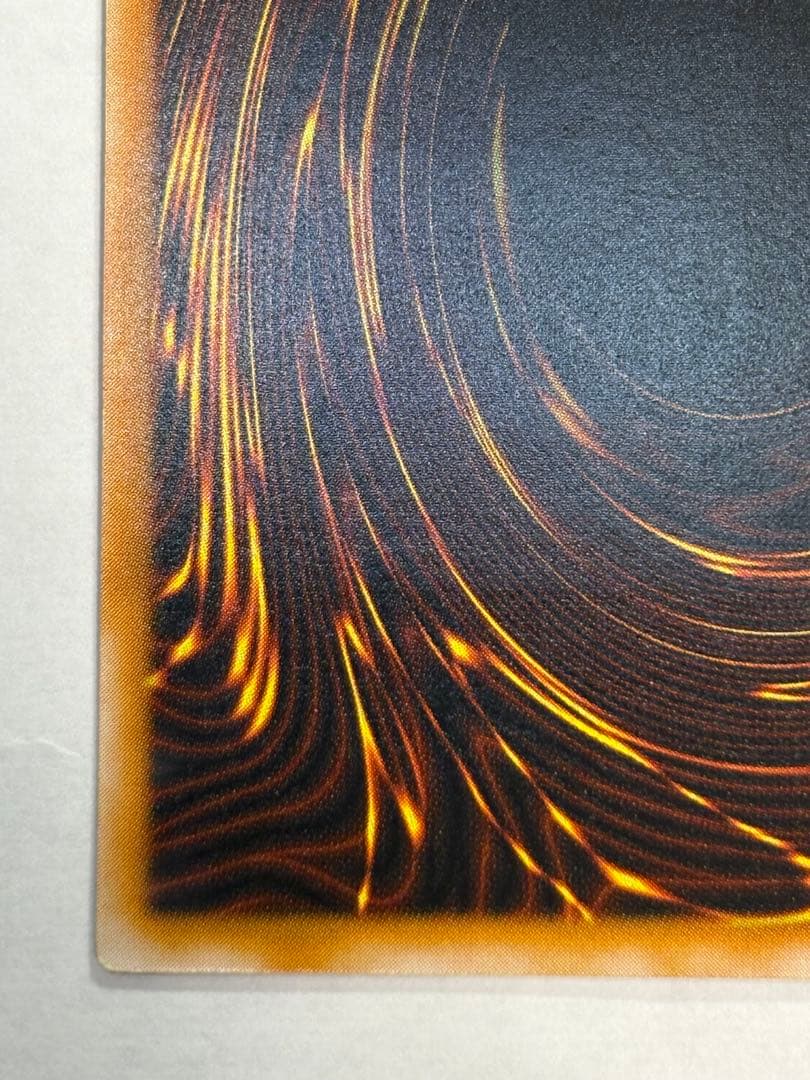 こ*ー様 新品とはいきませんが。。綺麗です。ブラック・マジシャン レリーフ 遊戯