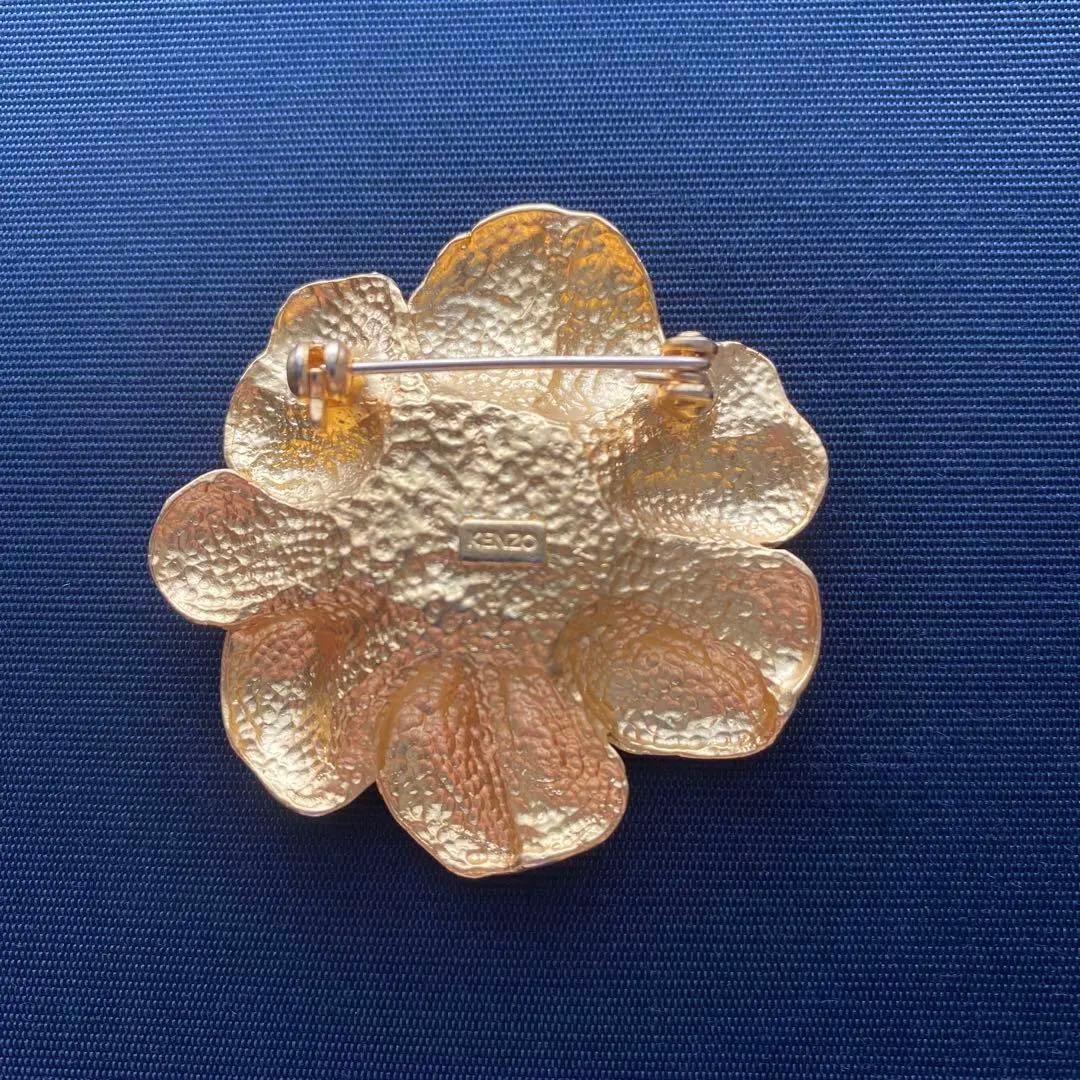 美品　KENZO ブローチ