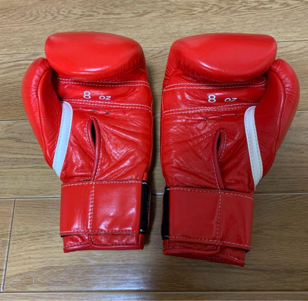 Winning ボクシンググローブ 8 oz レッド