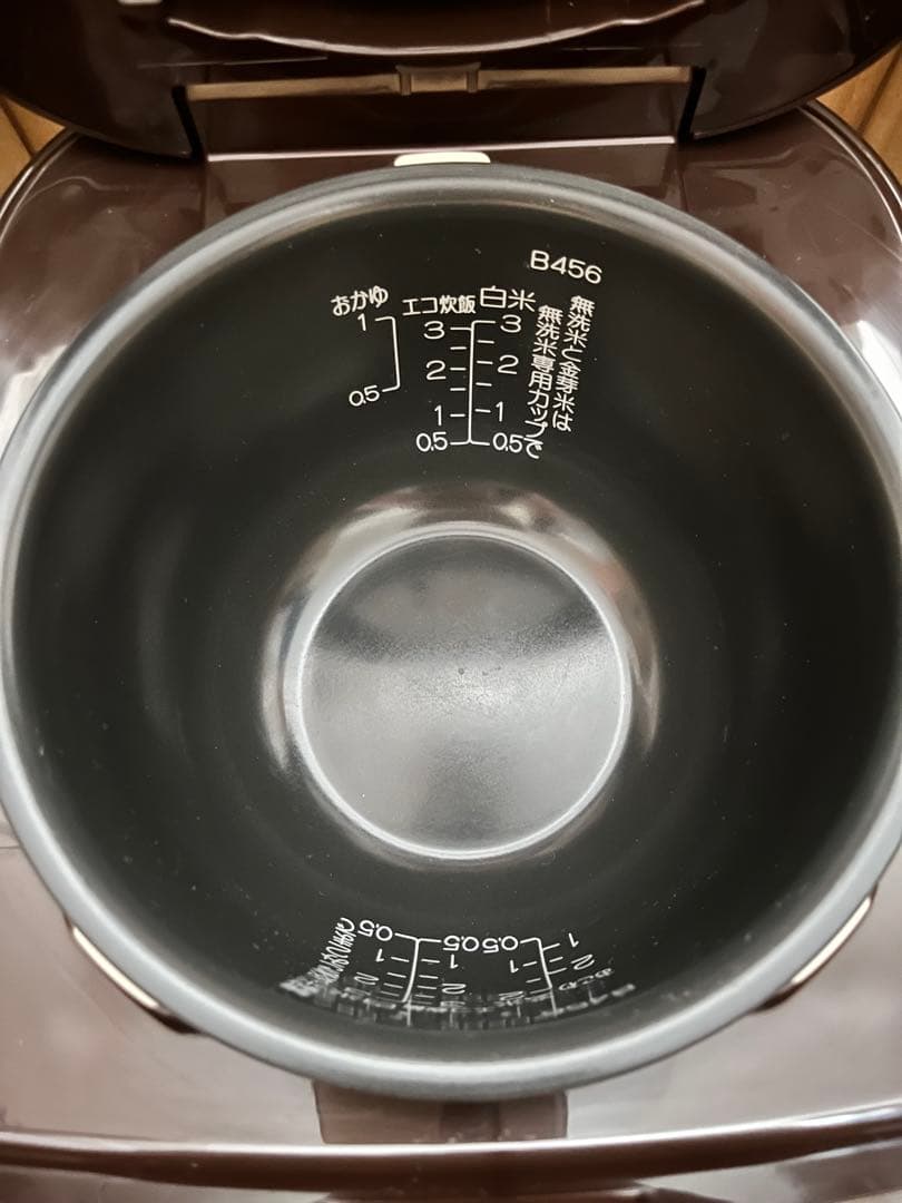 象印　IH炊飯ジャー　極め炊き　NP-GH05-XT 炊飯器