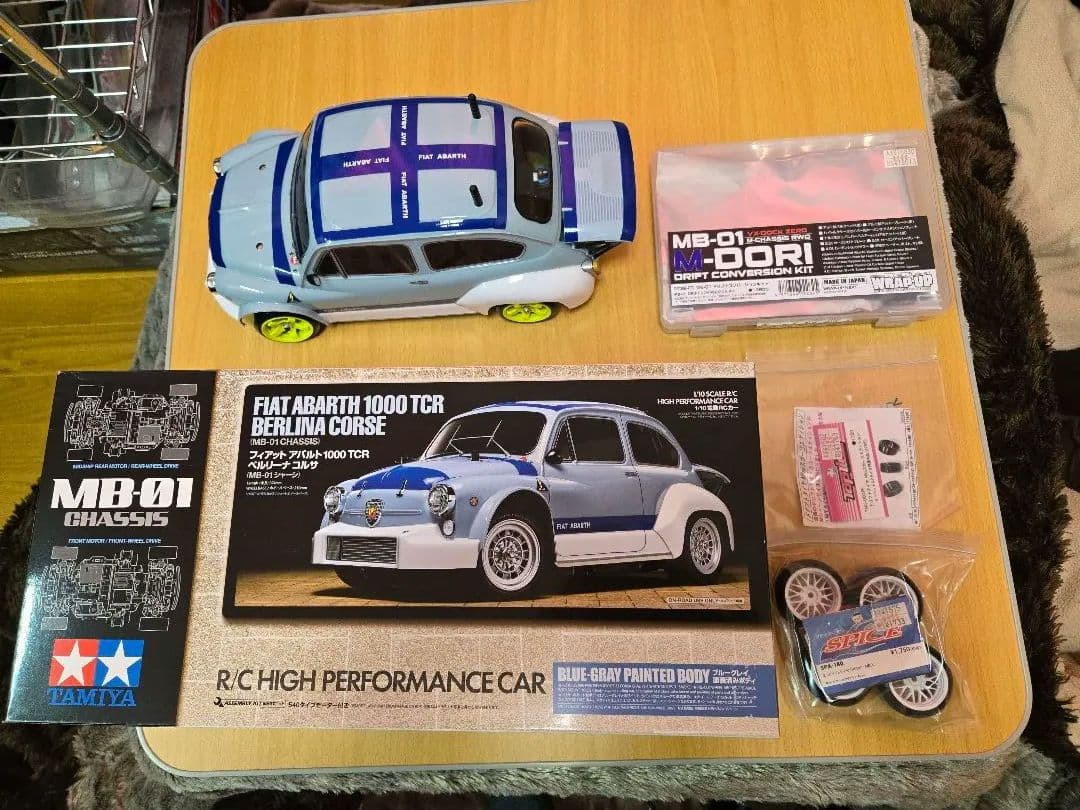 ミニドリ車　Tamiya M-05 RCカー ボディ付き メカ無し