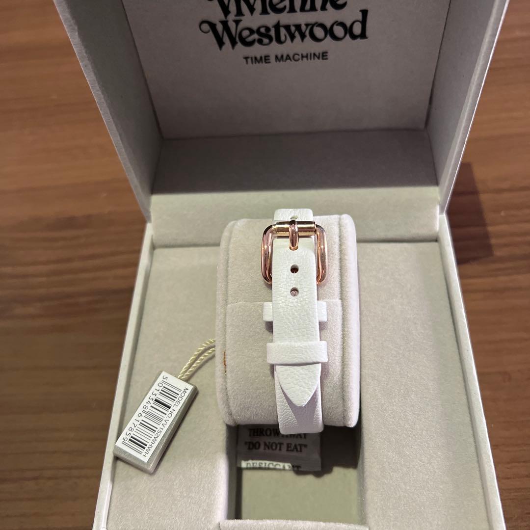 ヴィヴィアンウエストウッド腕時計 レディース　 型番　VV152WHWH