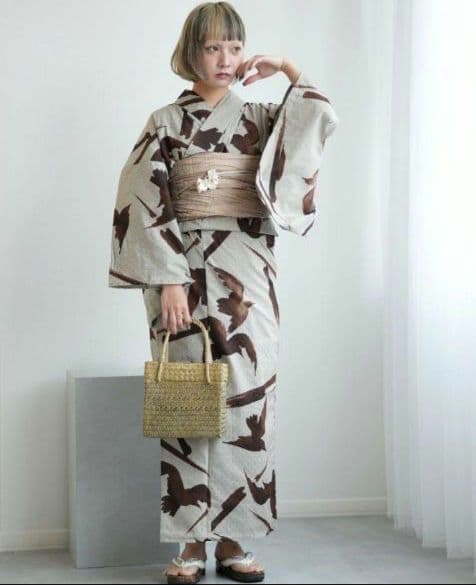 浴衣 ニコアンティーク 高級変わり織 浴衣3点セット 砂色に焦げ茶ぼかしの鵲